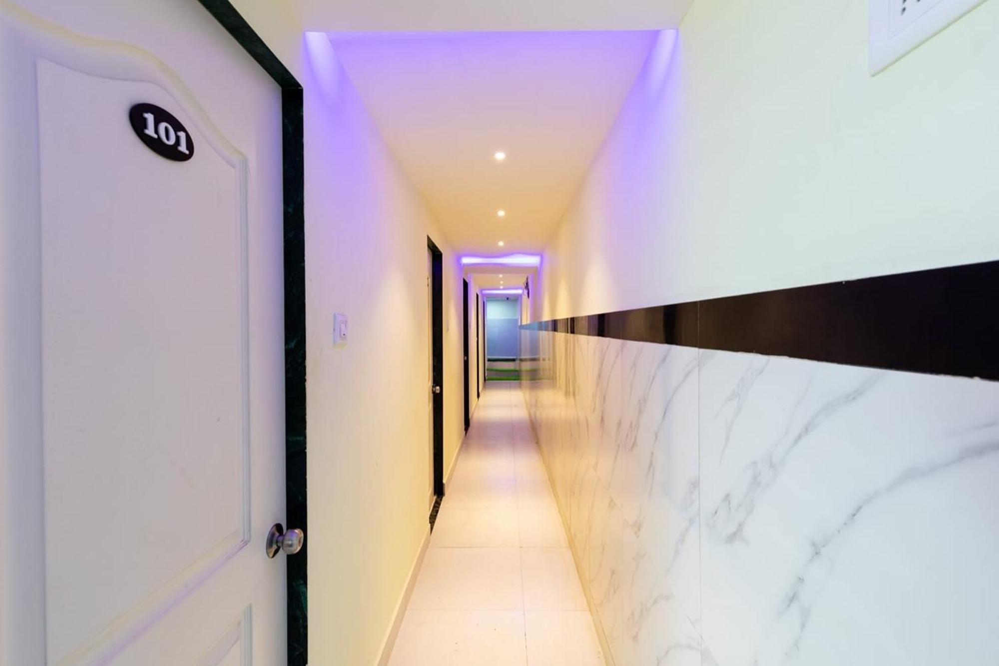 Hotel Shera Residency Bombaim Exterior foto